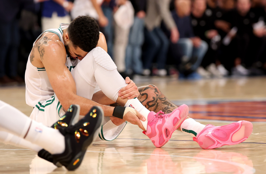 塔图姆官方宣布锐不可当新规，TES引发争议！-爱游戏